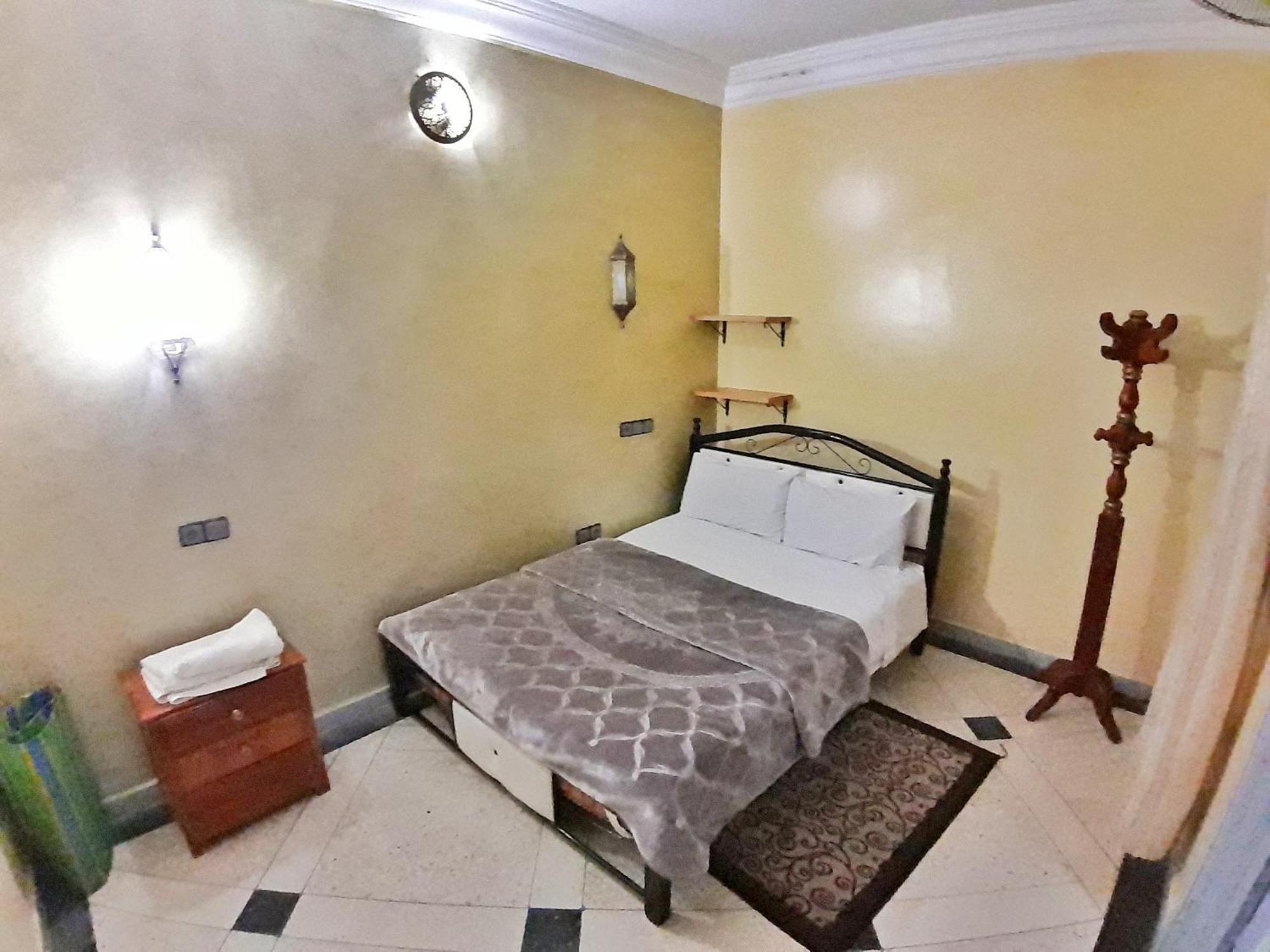 Hotel Restaurant Bougafer Мідельт Екстер'єр фото